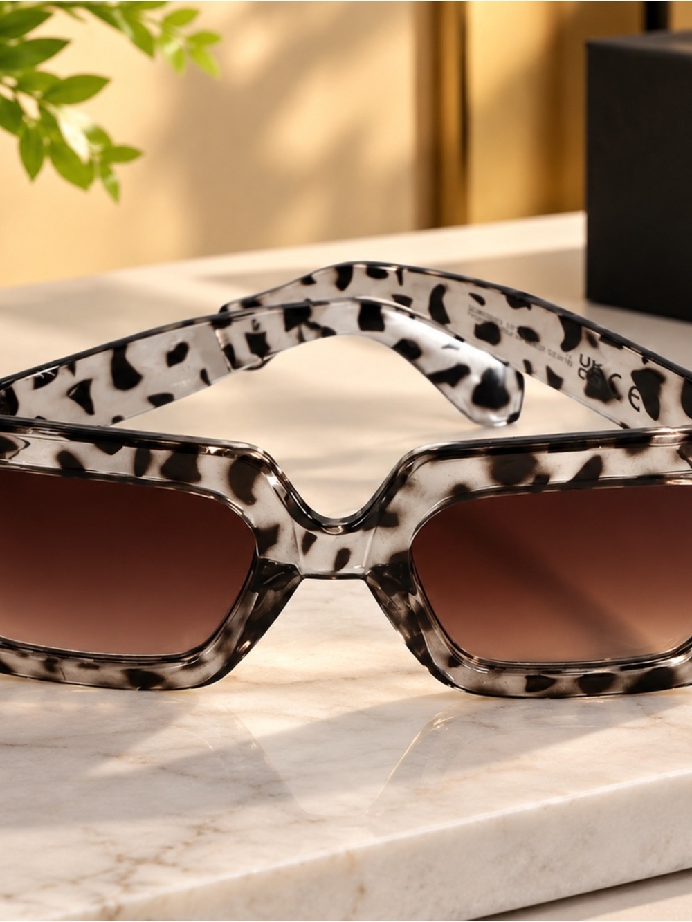 Women’s Black & White Leopard Rectangular Sunglasses